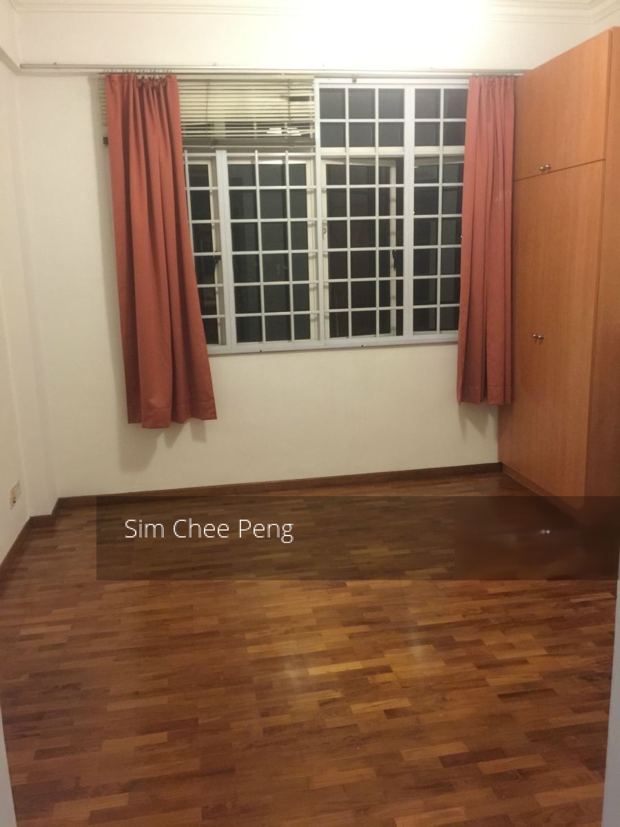 Woodgrove Condominium (D25), Condominium #124959462
